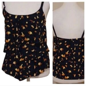 🌺New swimsuit top.